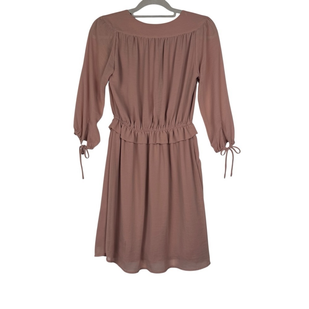 H&M Flowy Ruffles Dress Size 2 V-neck Button front - Picture 6 of 7